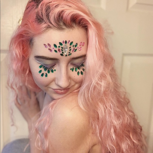 strawb_ally